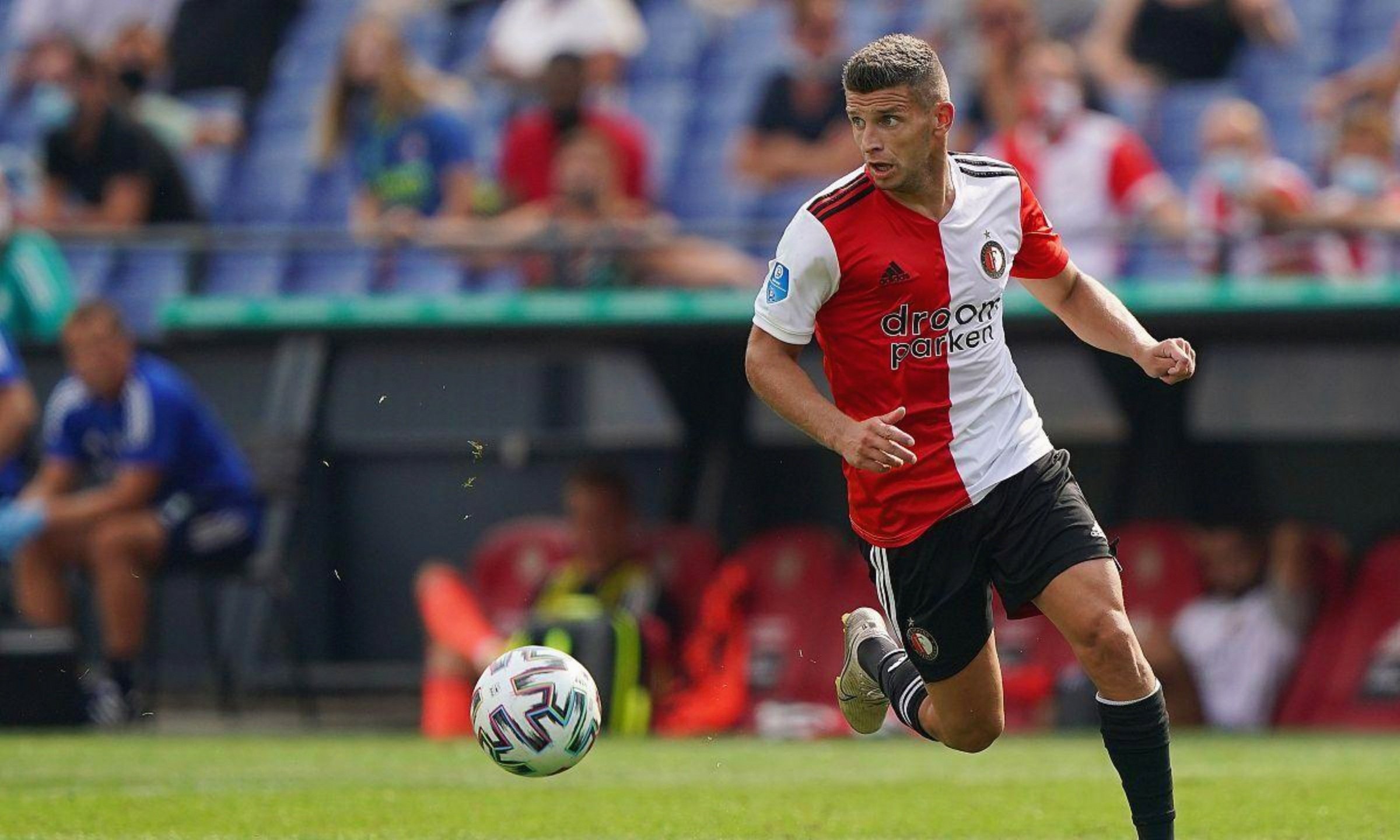 爱游戏官网-包含浙江队围绕荷甲官宣签约费耶诺德迎来里程碑备战意甲，媒体一致点评：休斯敦火箭围绕法甲造点机会的词条