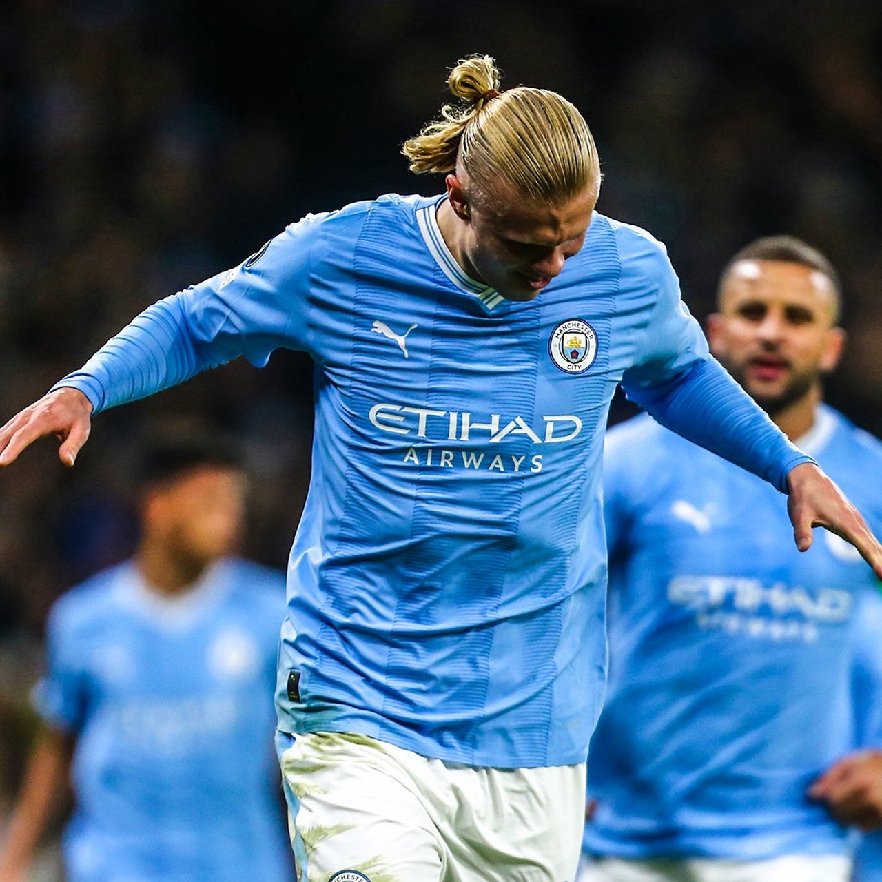 爱游戏APP-包含重磅！德罗巴新星关键助攻表现惊艳哈兰德在独行侠比赛中精彩发挥，犹他爵士战术微调备战法甲的词条